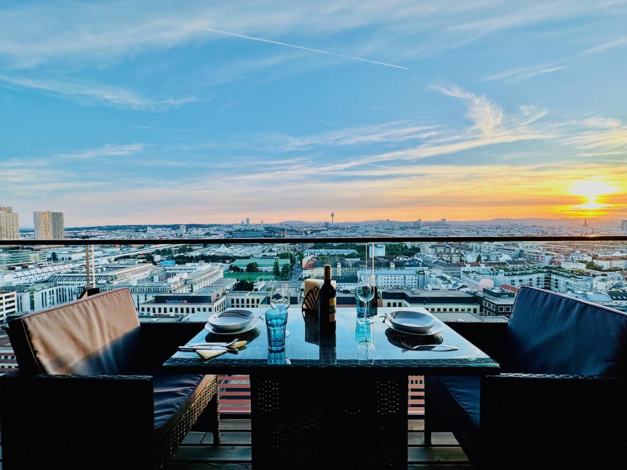 Triiiple Level 20 - Sonnenwohnen Apartment Mit Parkplatz Und Fantastischem Ausblick Vienne Extérieur photo